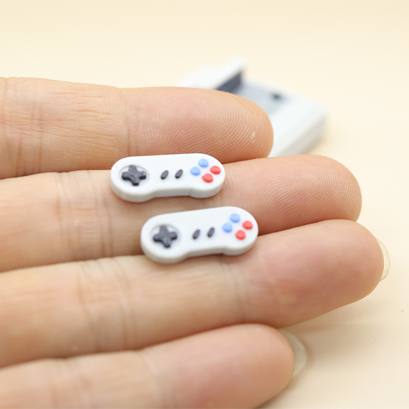 1set Dollhouse Mini Retro Game - Retro Gaming Box 评论和价格