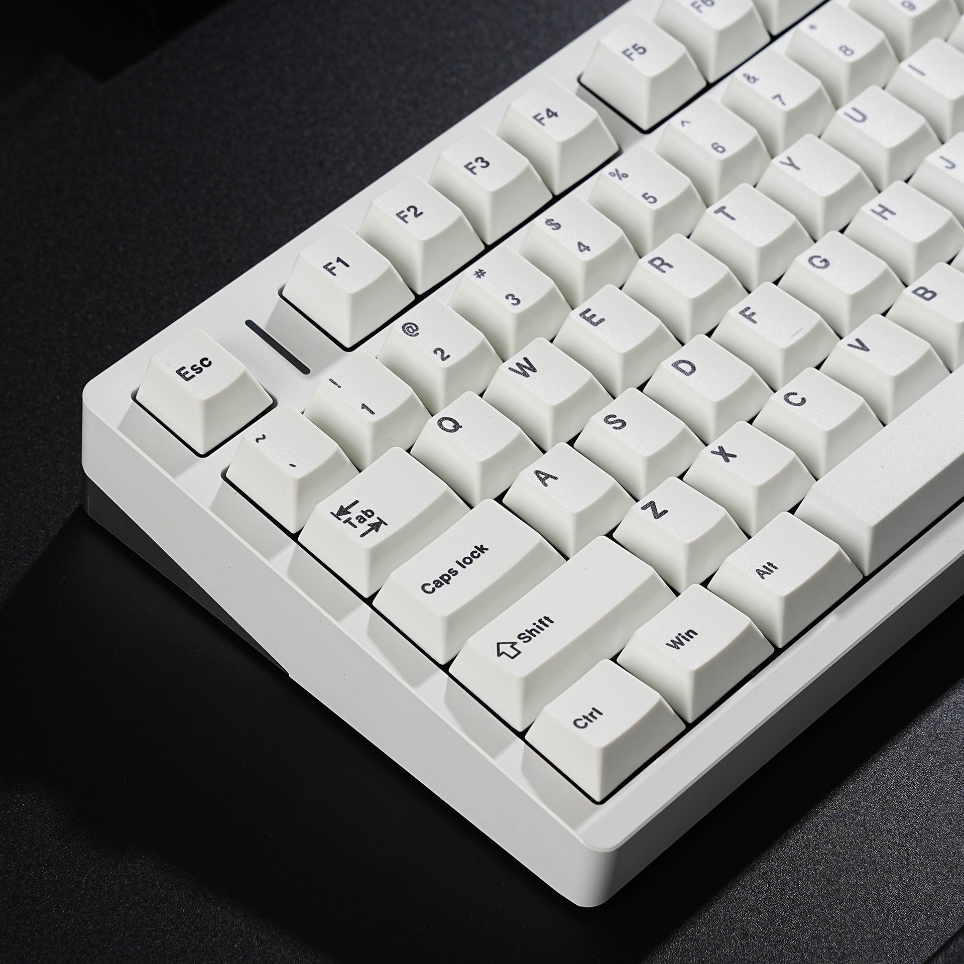 Mechanical Keyboard GMK BOW ke - Retro Gaming Keycaps 评论和价格
